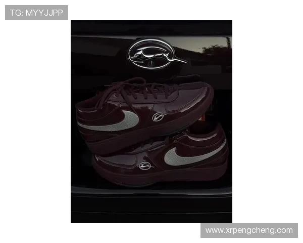 布克分享灵感之作以雪佛兰Impala为主题的独特球鞋Book1亮相